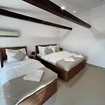 Hostel Hostel Top Central Bucharest *