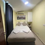 Hostel Top Central Bucharest *