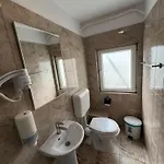 Hostel Top Central Bucharest Hostel *