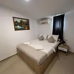 Hostel Hostel Top Central Bucharest *