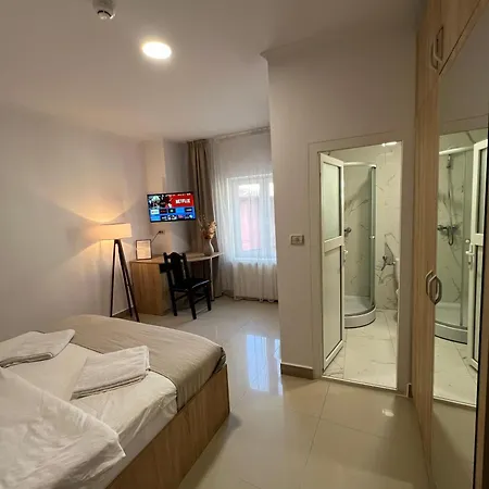 Hostel Top Central Bucharest Hostal Bucarest
