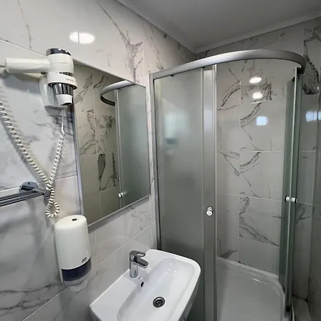 Hostal Hostel Top Central Bucharest *