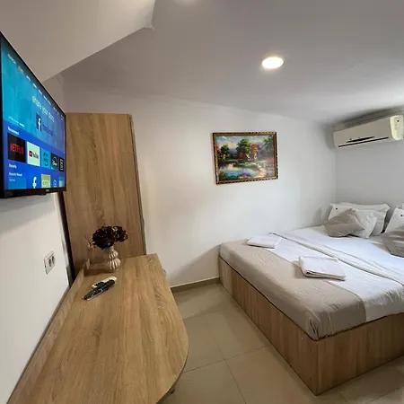 Hostel Top Central Bucharest * ブカレスト