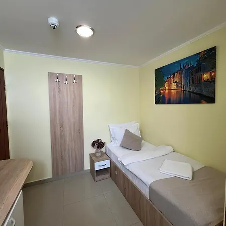 Hostel Top Central Bucharest Hostal