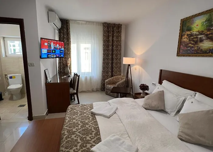 Hostel Top Central Bucharest *