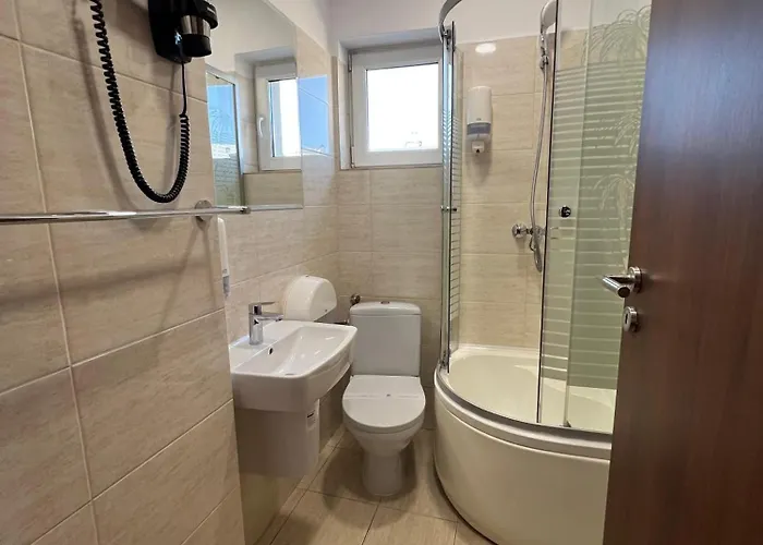 Hostel Top Central Bucharest * 布加勒斯特