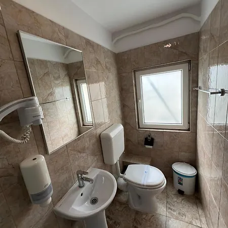 Hostel Top Central Bucharest Vandrarhem *