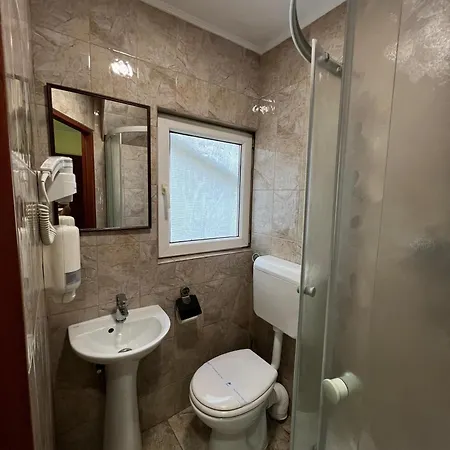 Hostel Top Central Bucharest Hostel